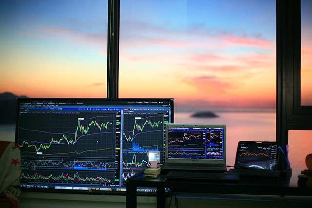 How Does 5starstocks.com Cannabis Help Investors?